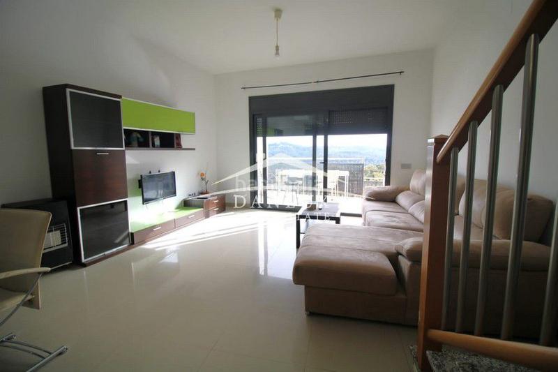 Foto d69209ea-09ad-49ef-bb27-2741fc4ca606. Casa  en venta en aiguaviva park, 3 dormitorios. en Vidreres