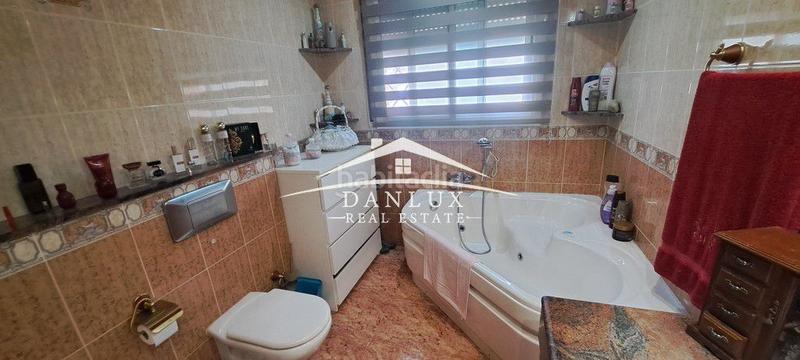 Foto f12c493c-29e7-4f57-9940-8c7f9f451292. Xalet amb calefacció aparcament a Fogars de la Selva