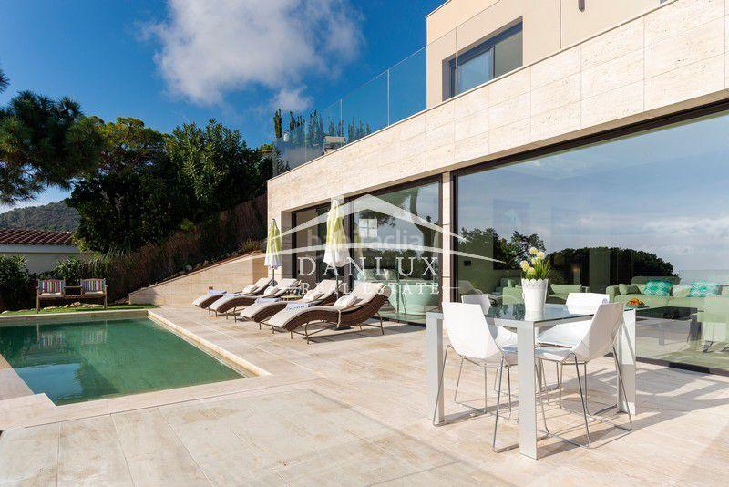 Foto 78b167ee-b6e6-433d-b343-4ab0034b930a. Chalet con parcheggio piscina in Santa Maria de Llorell Tossa de Mar