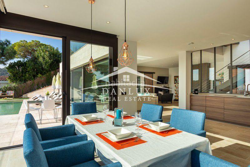 Foto a3782974-d739-494a-afb2-a43f9125a83d. Chalet con parcheggio piscina in Santa Maria de Llorell Tossa de Mar