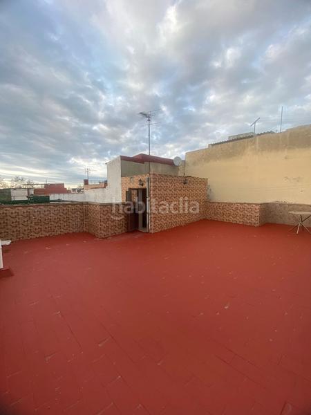 Foto d645d6c1-5fc2-4ce7-8c2b-1aaffe2110a5. Casa adossada a calle crisantemo 7 a Picadueñas Jerez de la Frontera