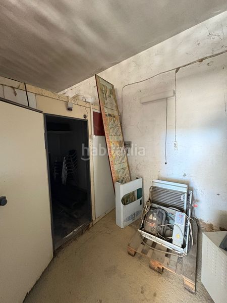 Foto ad7b1b21-cee3-4b26-a175-52b5059ad89c. Nau industrial a calle cabezo 13 a Arcos de la Frontera