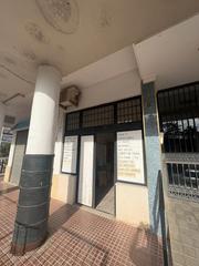 Lloguer Local Comercial a Calle maestro álvarez beigbeder 11. Local frente a colegio los marianistas