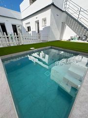 Maison jumelée à Chapín - Campus Universitario - Navinco. Espectacular casa en planta baja a estrenar