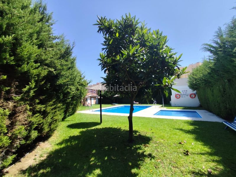 Foto d4f76643-efe3-4a6a-99a6-ef0bdd26cfa0. Pis amb calefacció aparcament piscina a Manantiales-Estación de Autobuses Torremolinos
