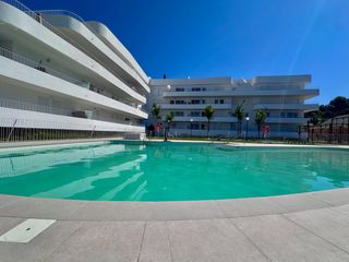 Attique  Avenida comunera maría pacheco. Espectacular ático a estrenar con solárium privado en los pacos