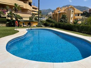 Lloguer Àtic a Los Pacos. Alquiler de temporada de atico con  piscina y vistas al mar en l