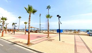 Lloguer Apartament a Playa de los Boliches. Estudio bien equipado en 2ª línea de playa
