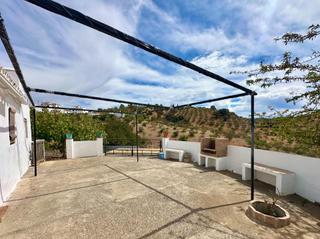 Mas  Diseminados. Finca rústica con encanto en monterroso con parcela de 15.000 m2