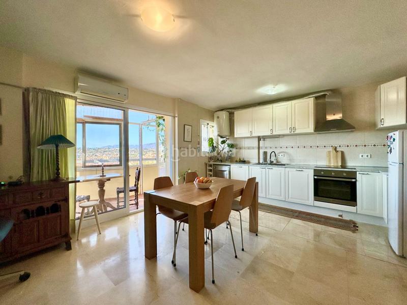 Foto 858831c1-7726-4461-9a98-932a3f97eacc. Apartament amb aparcament piscina a Centro ciudad Fuengirola