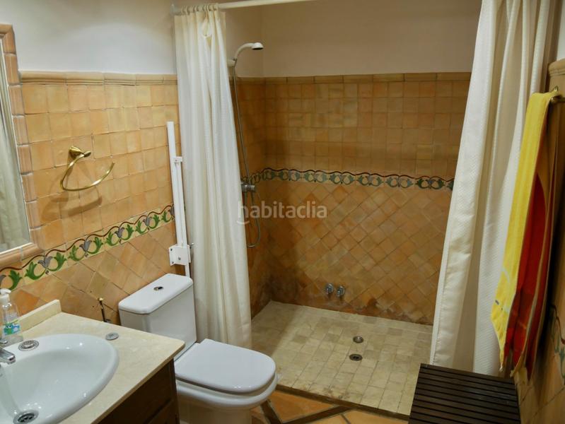 Foto 590e81c2-3aaa-482f-a6fb-8d2b4eb7b6c4. Casa bifamiliare con riscaldamento piscina in Centro ciudad Fuengirola