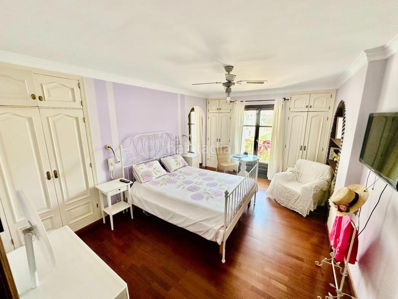 Foto 6f9a1f56-fc7b-4529-bab7-bfa36f8e291c. Casa bifamiliare con riscaldamento piscina in Centro ciudad Fuengirola