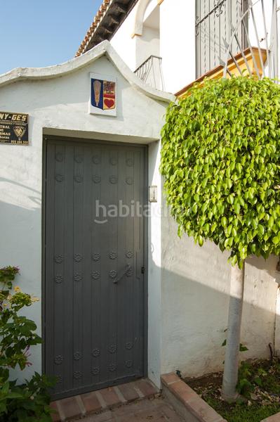 Foto 7fdb0948-5062-4d63-8590-83f8ce487d90. Casa bifamiliare con riscaldamento piscina in Centro ciudad Fuengirola