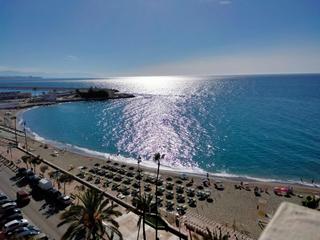 Àtic a Puerto Deportivo. Atico con increibles vistas en primera linea de playa