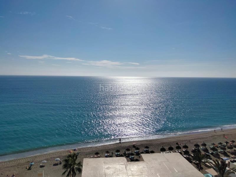 Foto 19bda5f4-6389-41b1-845e-4794737e2808. Ático atico con increibles vistas en primera linea de playa en Fuengirola