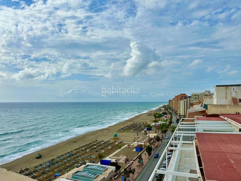 Foto 39b48388-2953-477f-8389-34d77a54a256. Ático atico con increibles vistas en primera linea de playa en Fuengirola