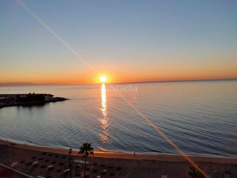 Foto d2e6c89f-979d-4d2d-9b48-d856bcd0524d. Ático atico con increibles vistas en primera linea de playa en Fuengirola