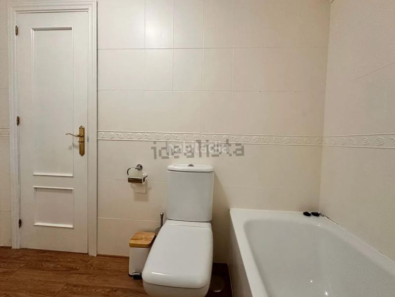Foto 6d7e1e4d-25b0-4385-b08a-6a239061dfdb. Apartament amb calefacció aparcament piscina a Los Pacos Fuengirola