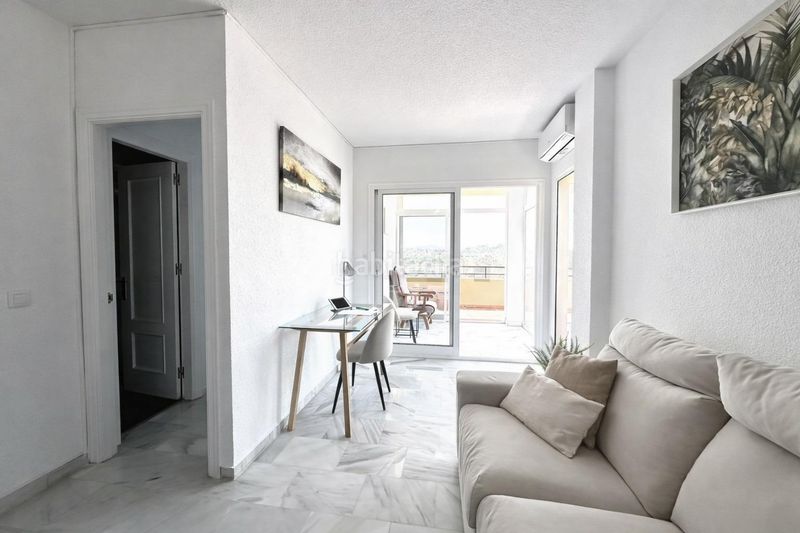 Foto c1647c92-4093-413f-922a-558d4dbd4a91. Apartament amb calefacció aparcament piscina a Los Pacos Fuengirola