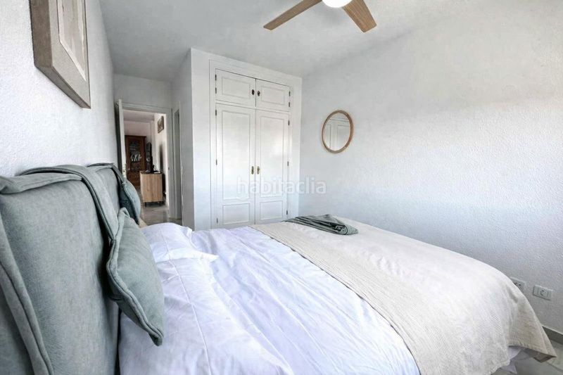 Foto f63a6511-0ca6-420c-a53c-6137f6bc25a3. Apartament amb calefacció aparcament piscina a Los Pacos Fuengirola