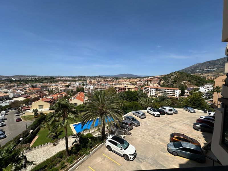 Foto 456d73c2-25a5-4f70-8d14-c93cb06e8ba9. Pis amb aparcament a Los Pacos Fuengirola