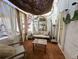Casa  Avinguda del capità negrete. Casa con encanto histórico en ciutadella de menorca