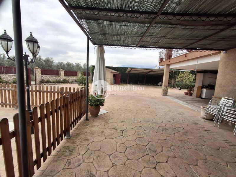 Foto 37ecb6ce-6557-44a2-af58-e9e2bd073cae. Xalet amb calefacció aparcament piscina a Puente Tablas - Puente Nuevo - Cerro Molina Jaén