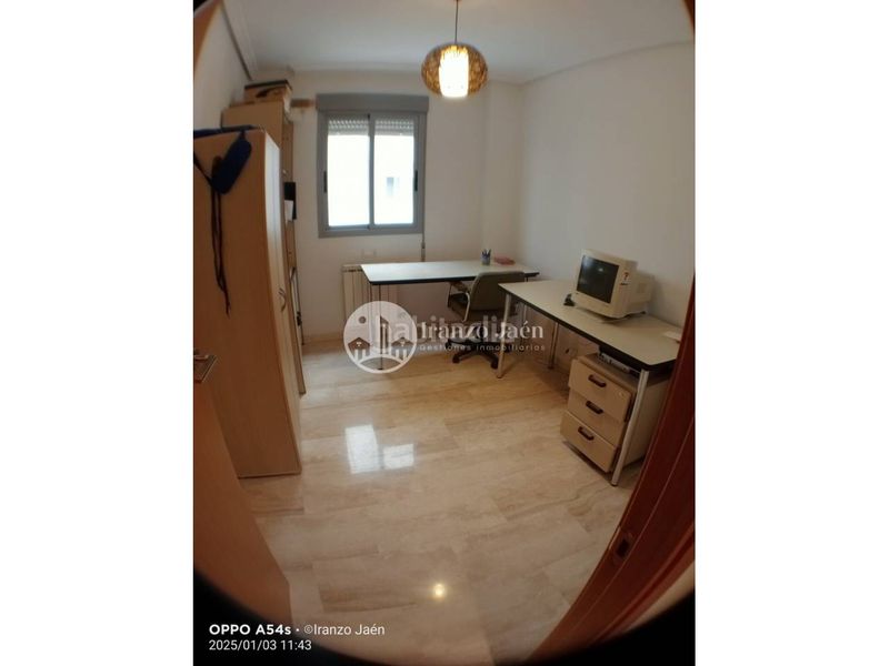 Foto 0df22b81-47ca-4573-b0a0-af4ee8b248b6. Pis amb aparcament piscina a Renfe - Bulevar 1ª y 2ª Fase Jaén