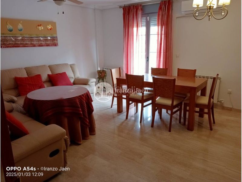 Foto 423e6ed8-2d3c-4557-a7fd-bfbbb321145a. Pis amb aparcament piscina a Renfe - Bulevar 1ª y 2ª Fase Jaén