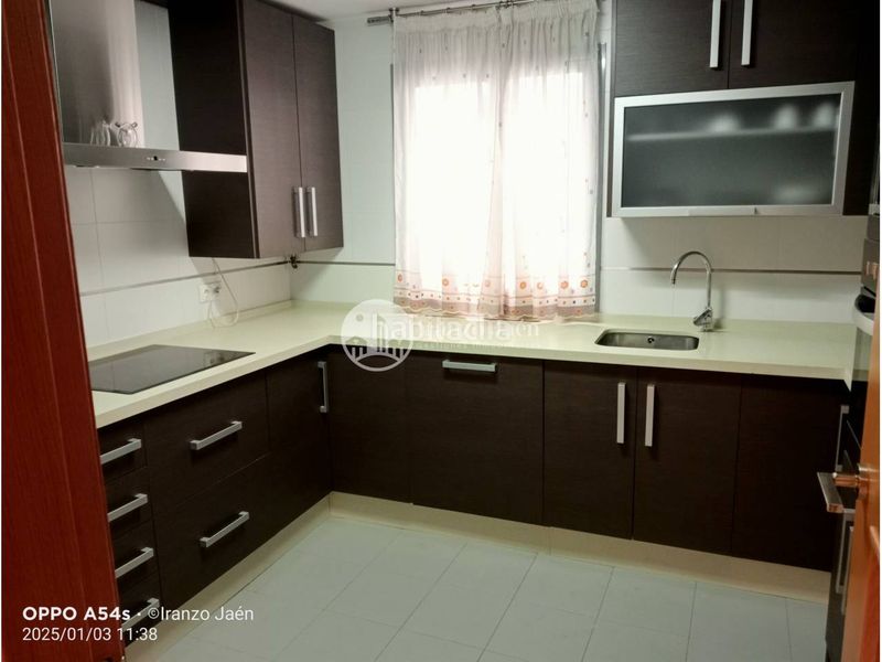 Foto 96f7ccd8-bf02-44a2-8cbc-0a6cb6236db8. Pis amb aparcament piscina a Renfe - Bulevar 1ª y 2ª Fase Jaén