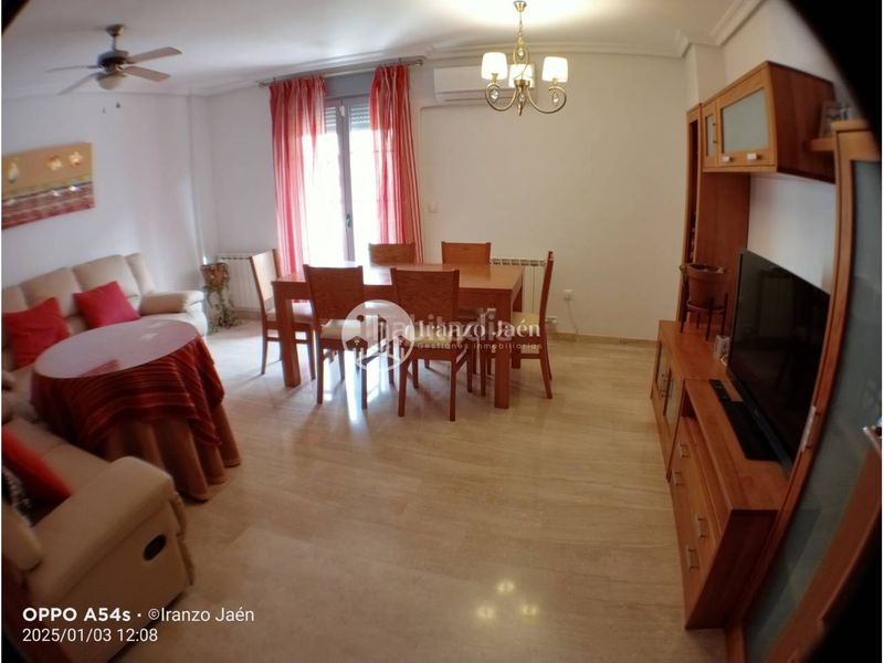 Foto d9706486-8fd0-4b01-a0f0-98d272a29fe2. Pis amb aparcament piscina a Renfe - Bulevar 1ª y 2ª Fase Jaén