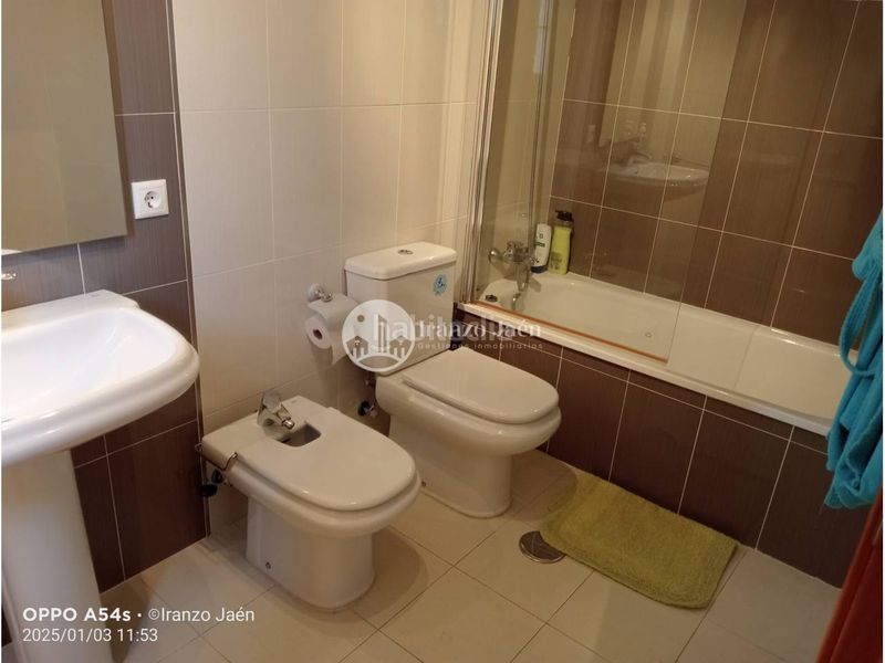 Foto ebff24e1-6079-4e63-834a-dfa349189f80. Pis amb aparcament piscina a Renfe - Bulevar 1ª y 2ª Fase Jaén