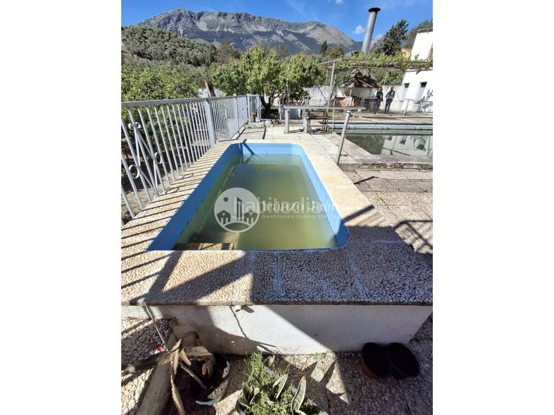 Foto 5de2e260-9684-4cb1-8e06-65d733112a7e. Xalet amb calefacció aparcament piscina a San Ildefonso - Catedral Jaén