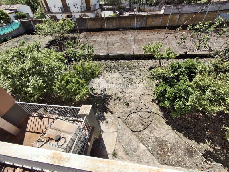 Foto 9f5db07b-63eb-4664-9fb7-d2a09d117733. Xalet amb calefacció aparcament piscina a San Ildefonso - Catedral Jaén