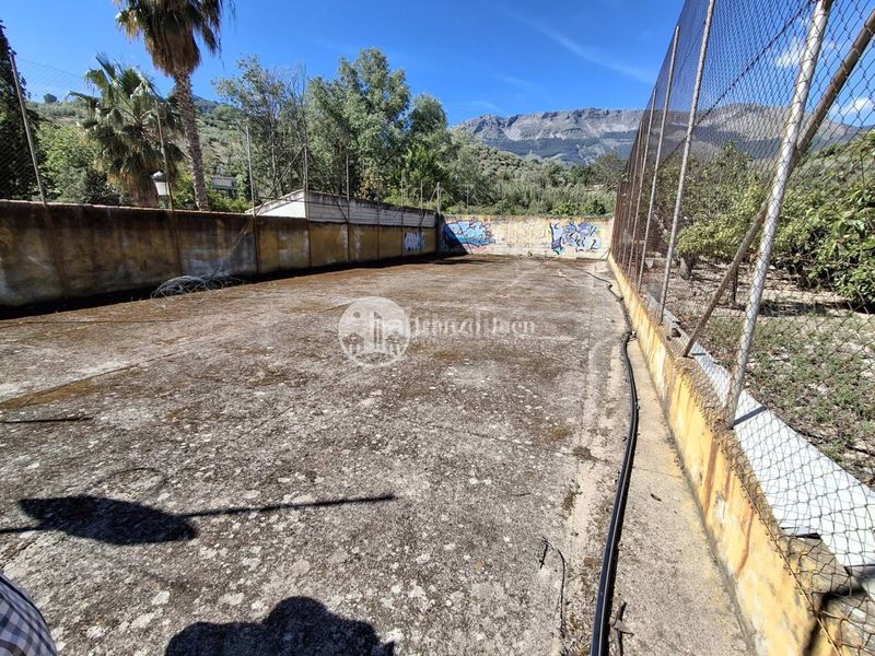 Foto e87ed075-82cd-46b4-8332-e9adeb8b8007. Xalet amb calefacció aparcament piscina a San Ildefonso - Catedral Jaén