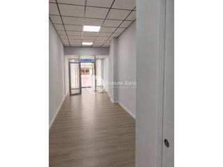 Local Comercial a San Bartolomé - Millán de Priego. Local en venta en san ildefonsobarrio de la catedral23001