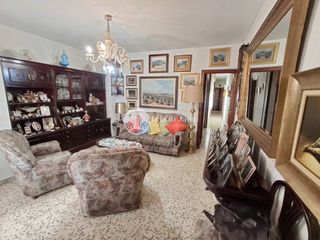 Pis  Avenida granada. Piso en venta en san ildefonsobarrio de la catedral23001