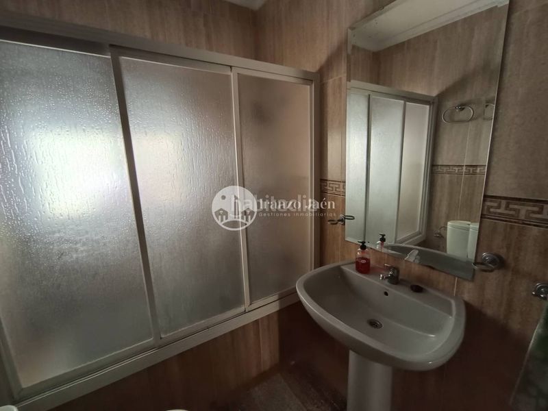 Foto 4f33661a-39e7-457a-9129-d1d4eea4feab. Casa amb calefacció a San Felipe - El Almendral - La Merced Jaén