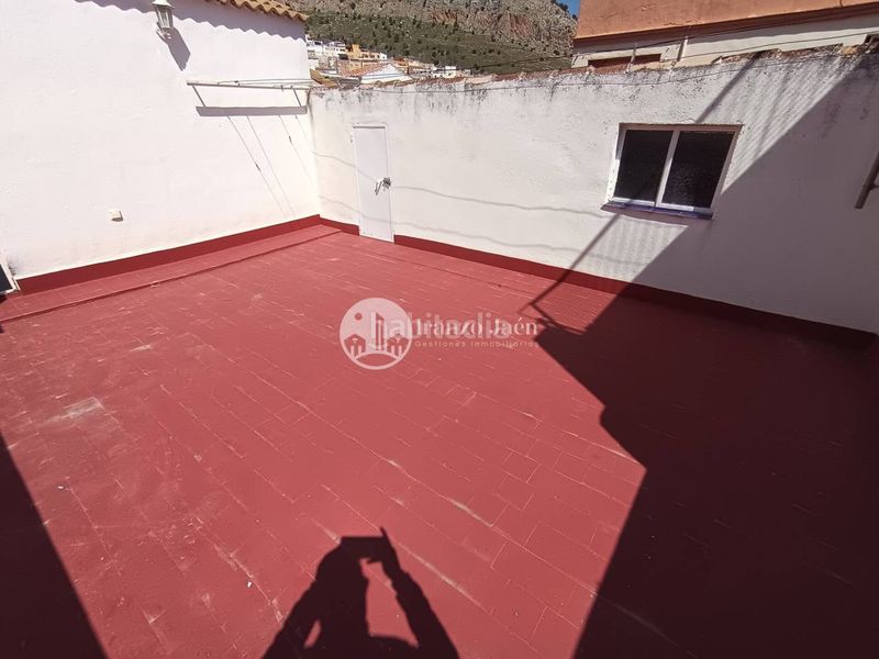 Foto a0f5ee5f-77fb-44a3-82be-1256f710a20b. Casa amb calefacció a San Felipe - El Almendral - La Merced Jaén