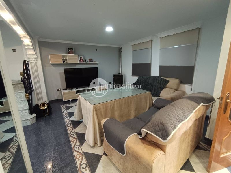Foto ebb22a9a-7041-4d46-a452-d635059356d8. Casa amb calefacció a San Felipe - El Almendral - La Merced Jaén