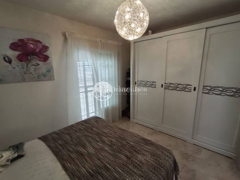 Foto 70d6ae8f-2a86-47e9-bac2-42dc5d264dd3. Casa amb calefacció a San Felipe - El Almendral - La Merced Jaén