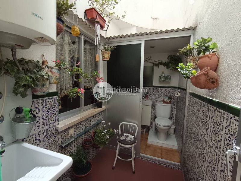 Foto d665932e-0d36-4fb1-b39a-27231b5b6ec6. Casa amb calefacció a San Felipe - El Almendral - La Merced Jaén