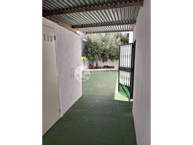 Foto 4f96530e-01a9-4167-b0de-af689b5a6abb. Casa adossada amb aparcament piscina a Puente Jontoya - Puente de la Sierra - El Arroyo Jaén