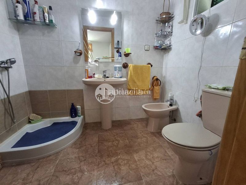 Foto 7e07c564-4a13-492e-8583-a6486a7eb630. Casa adossada amb aparcament piscina a Puente Jontoya - Puente de la Sierra - El Arroyo Jaén