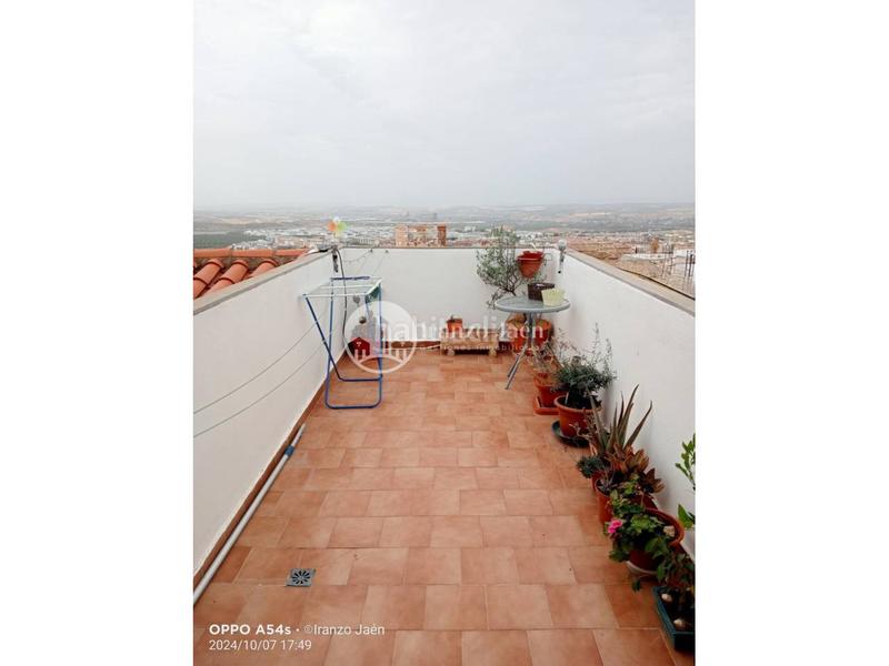 Foto 11a1464b-0ace-4f0d-b060-eff672af40ab. House with heating in Ctra. Circunvalación - La Magdalena Jaén