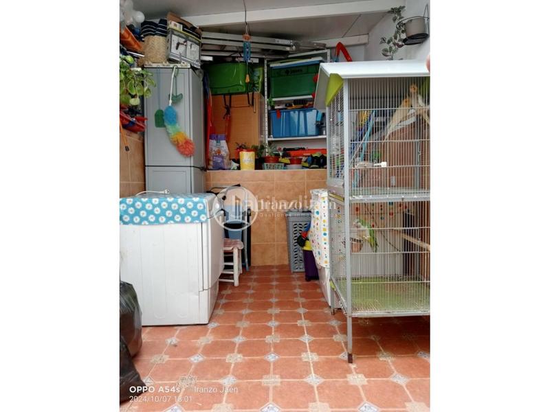 Foto 265ca39f-4222-4c3a-9e61-e54ab2ba9cd1. House with heating in Ctra. Circunvalación - La Magdalena Jaén