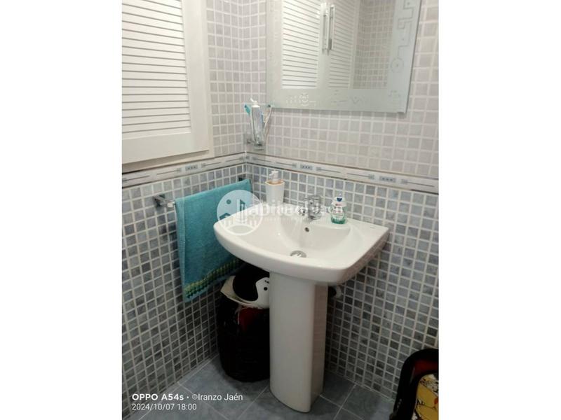 Foto 62033056-2089-4181-b68c-0152205b5339. House with heating in Ctra. Circunvalación - La Magdalena Jaén