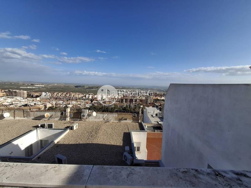 Foto 0bcf64bc-930d-42f4-bea4-cdac4b7b1d85. Appartement avec chauffage parking dans Ctra. Circunvalación - La Magdalena Jaén