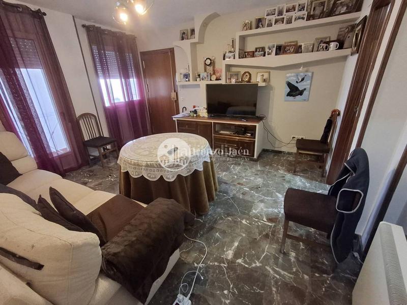 Foto 127954d4-b68c-49ff-bdfe-1cc7b926a783. Appartement avec chauffage parking dans Ctra. Circunvalación - La Magdalena Jaén
