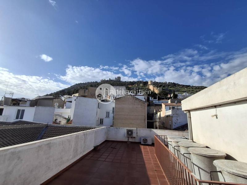 Foto 73ca0df4-4b8d-4bcb-886c-f9c505482fe1. Appartement avec chauffage parking dans Ctra. Circunvalación - La Magdalena Jaén